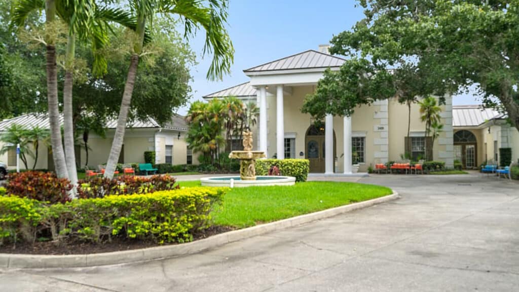 assisted living sarasota