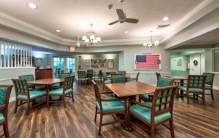 Discovery Commons At Bradenton Dining Area.