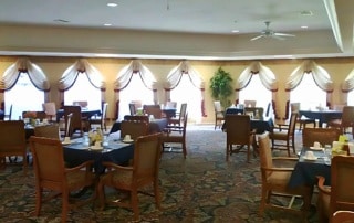 Gardens of North Port Dining Area.