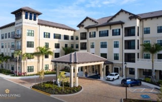 Grand Living at Wellen Park Entryway.