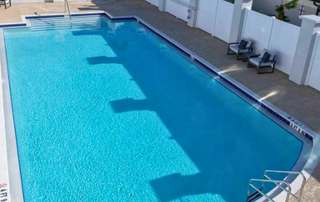 The Goldton at Venice Pool