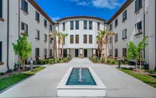 Tuscan Gardens of Venetia Bay Great Courtyard