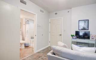 Venice Palms Senior Living Apartment Living Room