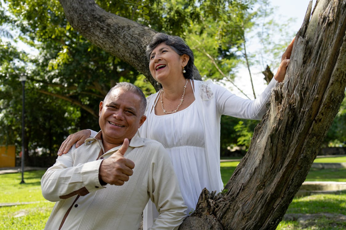  A happy elderly couple